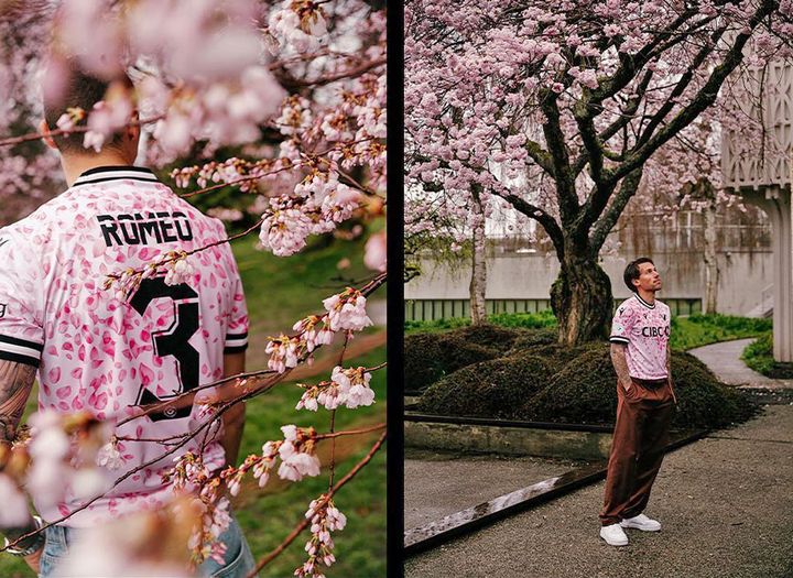 「神戸と横浜が贈った桜」が“原点”！バンクーバーFC、咲き誇る桜を描いた新ユニフォームが登場