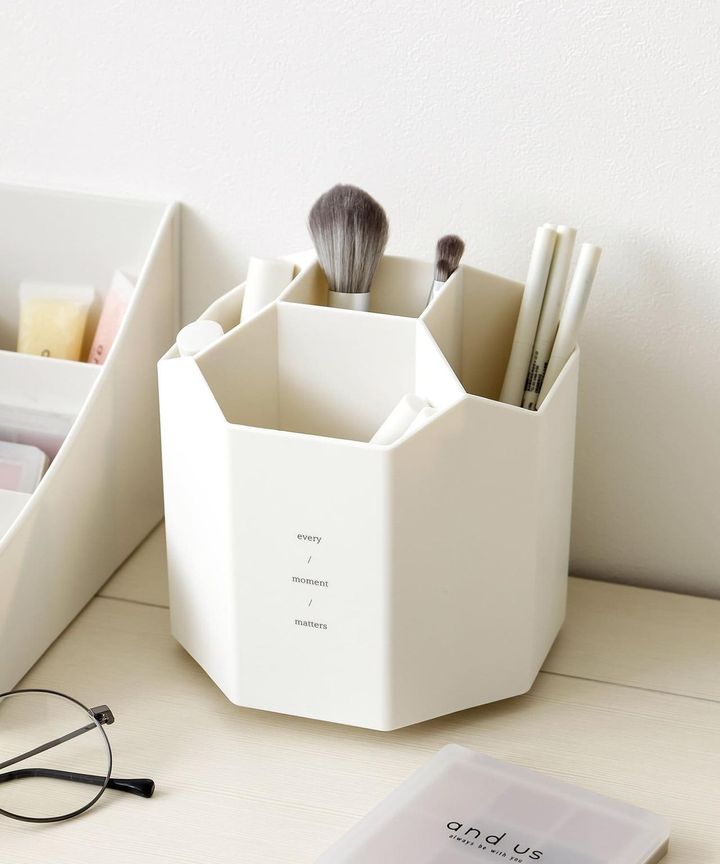 画像1: 出典：3COINS