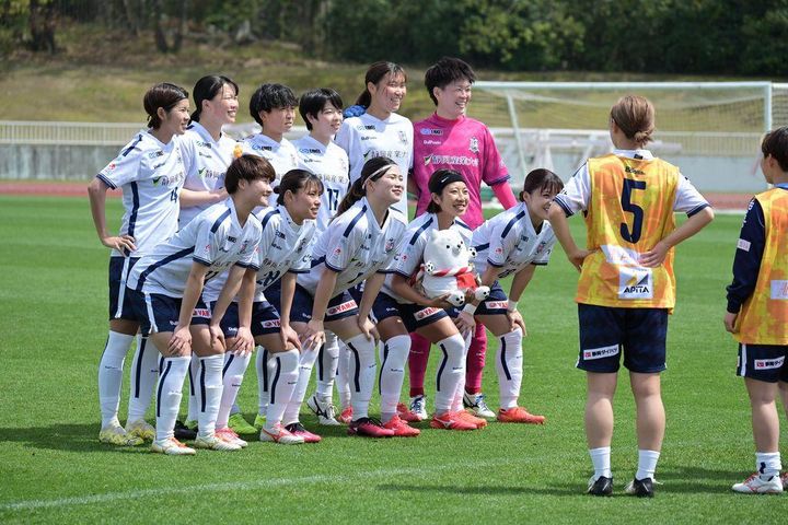 ウズベキスタン女子を大飛躍させた本田美登里監督「パリ五輪予選で13失点の裏側」と「続投要請に応じられなかったワケ」