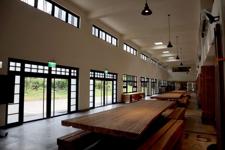 やっと行けた！コロナ後の台湾旅行事情「酒瓶の王冠工場をリノベした施設！②」【週末アジア：台湾編】