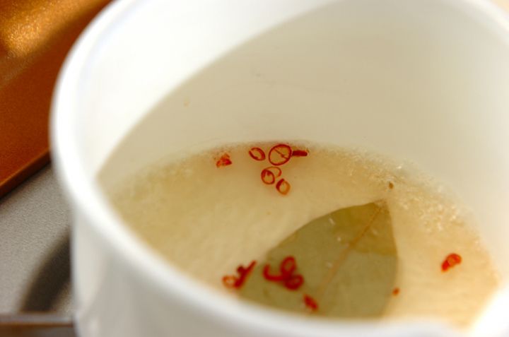 カブとセロリのピクルスの作り方1