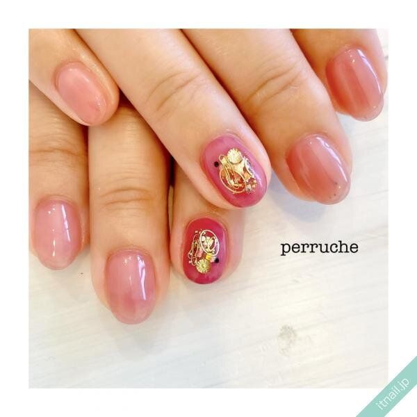 perrucheが投稿したネイルデザイン [photoid:I0093355] via Itnail Design (731296)