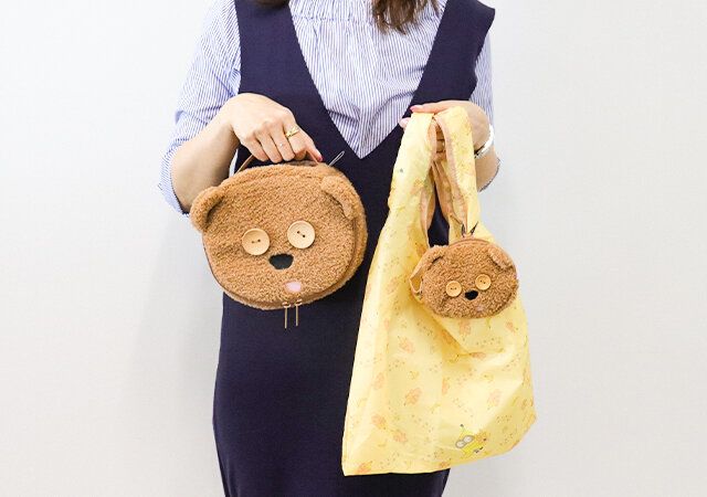 宝島社のMINIONS ティム ぬいぐるみポーチ付きエコバッグBOOKとMINIONS ティム ぬいぐるみフェイスポーチBOOKの付録