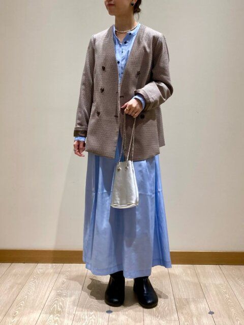 春のシャツワンピースコーデ