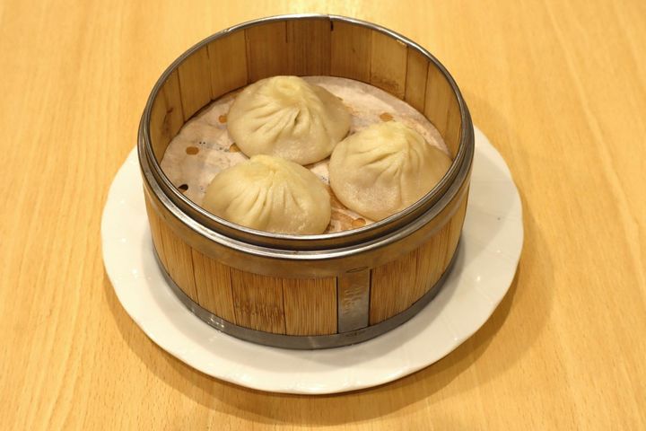 鴨ショウロンポウ715円