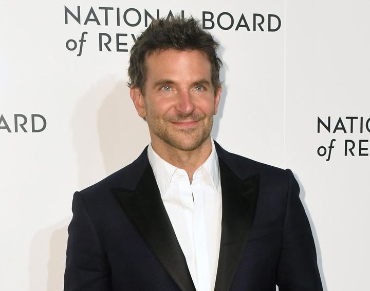 画像: ブラッドリー・クーパーが脚本変更後に監督に降板を申し出る