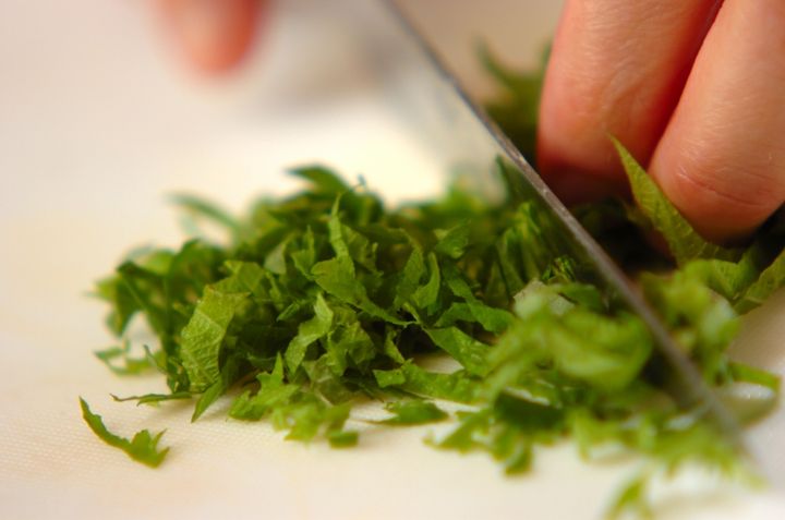 ハンペンのしそマヨ焼きの下準備1