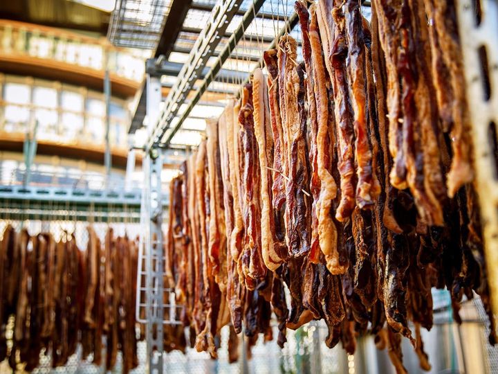 元町・中華街『南粤美食』の干し肉