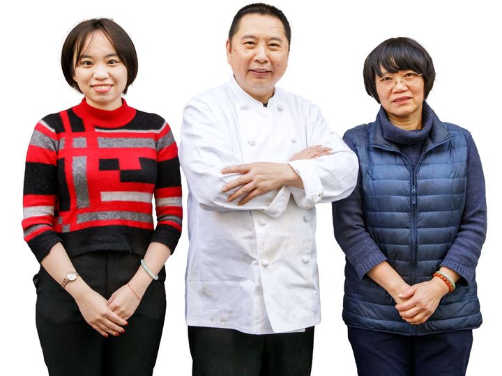 元町・中華街『南粤美食』の悦雅氏、黄シェフ、学紅氏
