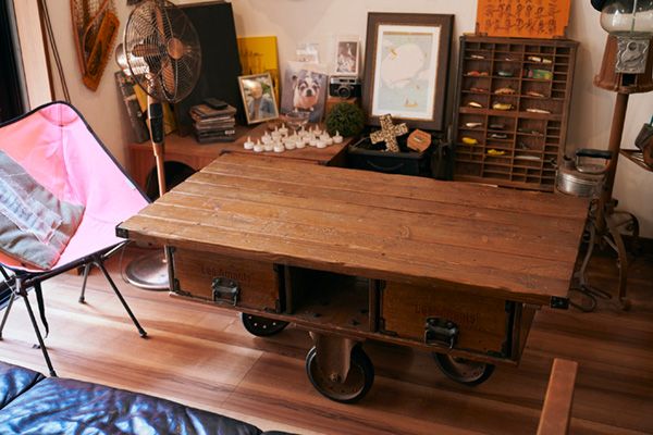 キャンプ好きはどんな部屋に住んでる？こだわりのインテリアがカッコよすぎた！