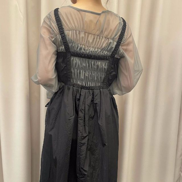 黒の2PK✳︎カットオフジャンスカの後ろ側