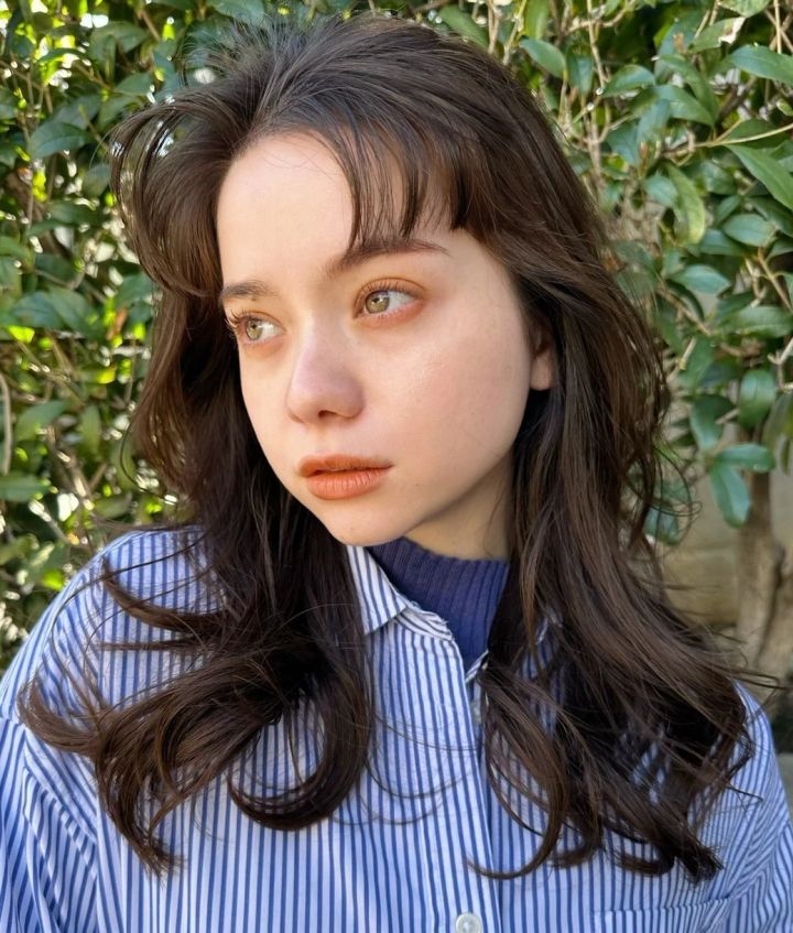 ミディアム ヘア 髪型 ヘアスタイル 前髪なし ヘアカラー