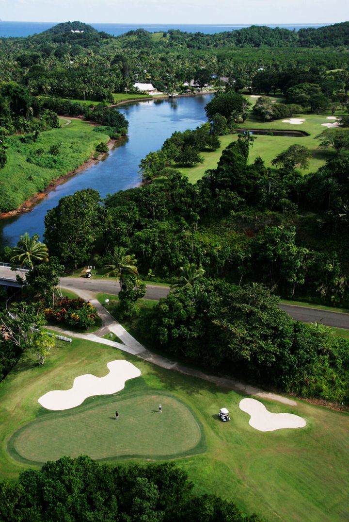 南太平洋の楽園・フィジーでゴルフ！ゴルフコースがあるホテルが春セールを実施中 