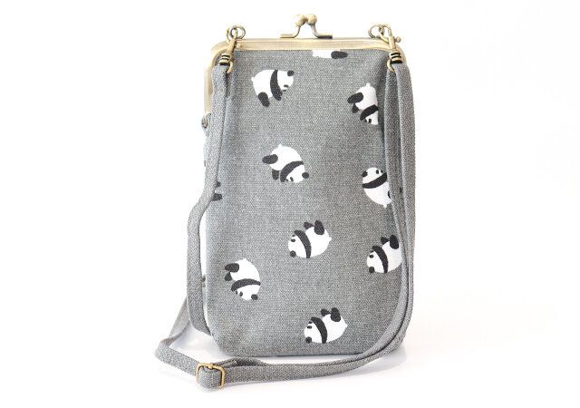 宝島社のパンダ柄スマホショルダームック付録レビュー