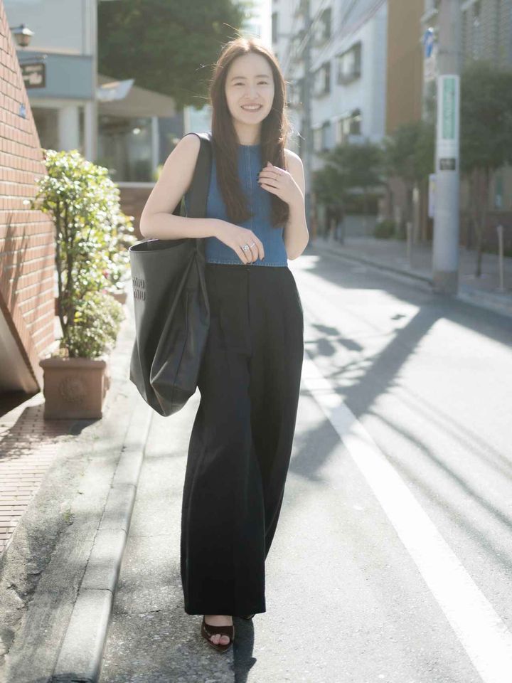 画像: トップス￥20,900、パンツ￥33,000ともに【ガジェス】 その他／本人私物 出典：ガジェス