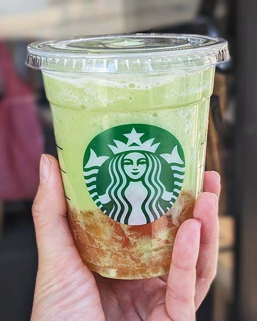 スターバックス GOHOBI メロン フラペチーノ® カスタム ノンホイップ シトラス果肉追加