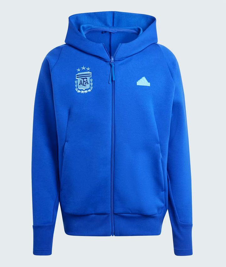 ドイツ、スペイン、アルゼンチン！代表戦の「ピッチチェック」で着たadidasウェアはこれ