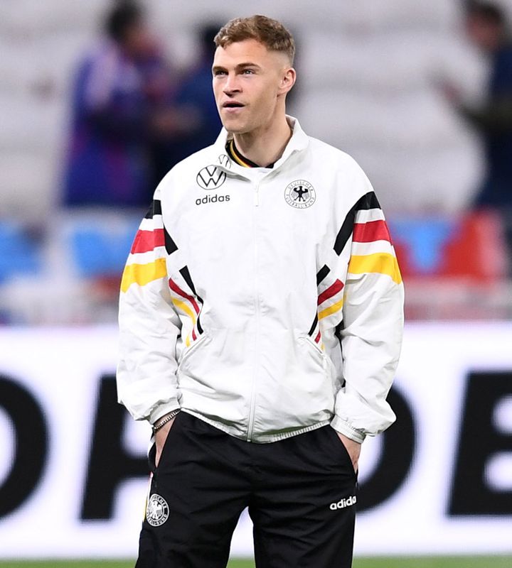 ドイツ、スペイン、アルゼンチン！代表戦の「ピッチチェック」で着たadidasウェアはこれ