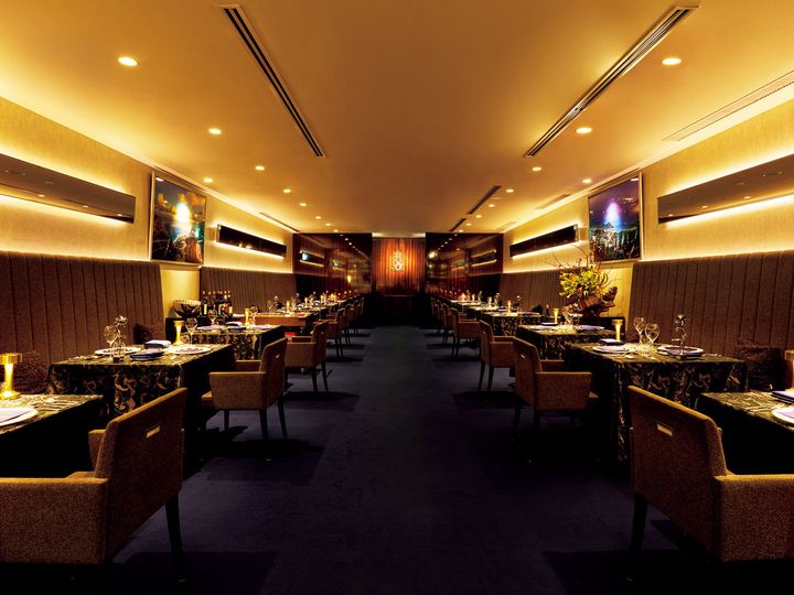 元町・中華街『SALONE2007』の内観