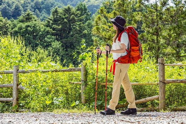 phenixの名品『アラートパンツ』が復活！3シーズン対応のパンツが便利すぎる！