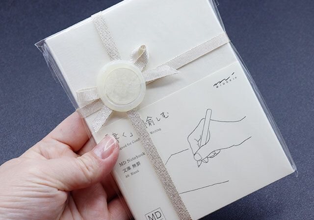 100均セリアのシーリングワックスをシール化できるアイディアグッズ