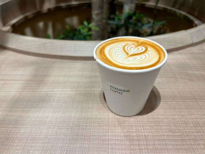 「カフェラテ」626円