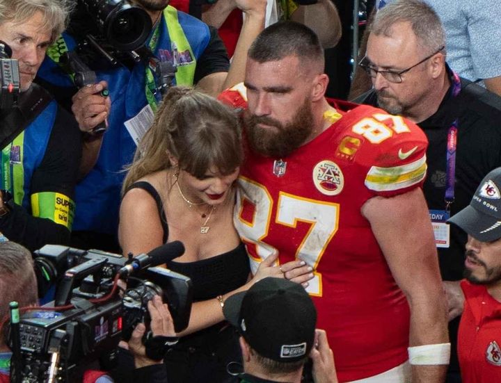 画像: トラビス・ケルシーがテイラー・スウィフトとの交際について語る