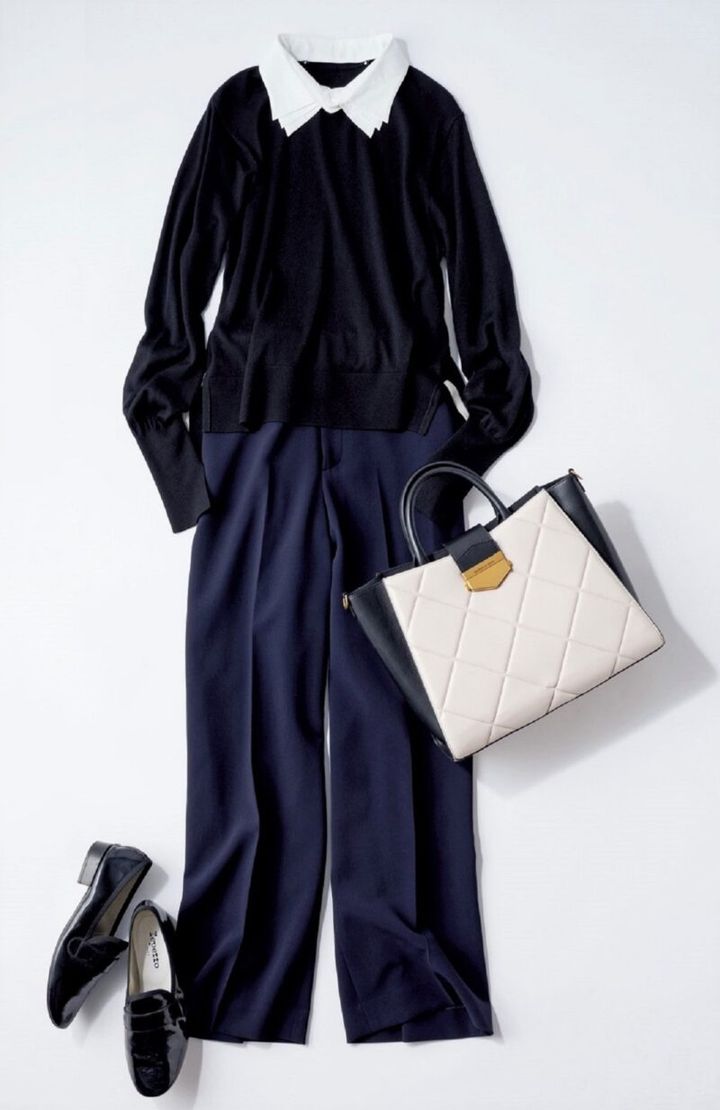 ネイビー×黒コーデ ティーチのポロニット