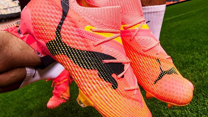 遠藤航が履いてるアレ！PUMAの新作スパイク「フォーエバーファスターパック」が発売