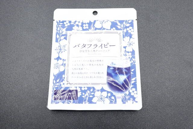 ダイソーのバタフライピーひも付き三角ティーバッグのパッケージ