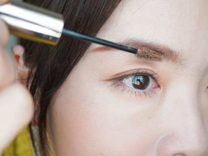 劇的に若返る！40・50代が今すべき眉メイク術