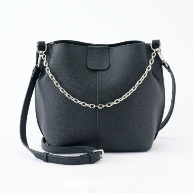 しまむらのコラボバッグ