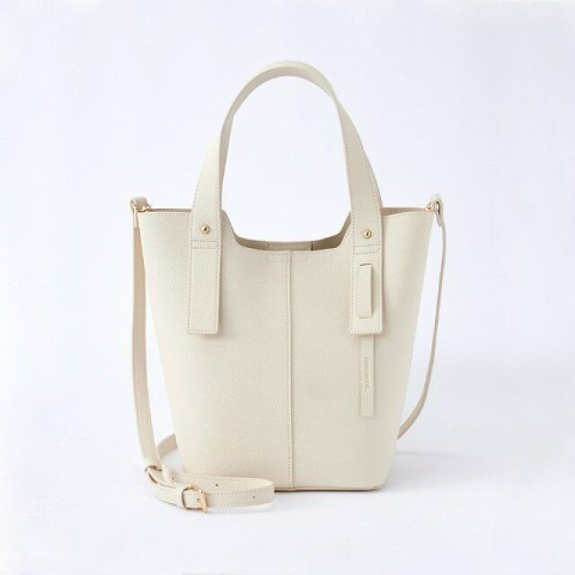 しまむらのコラボバッグ