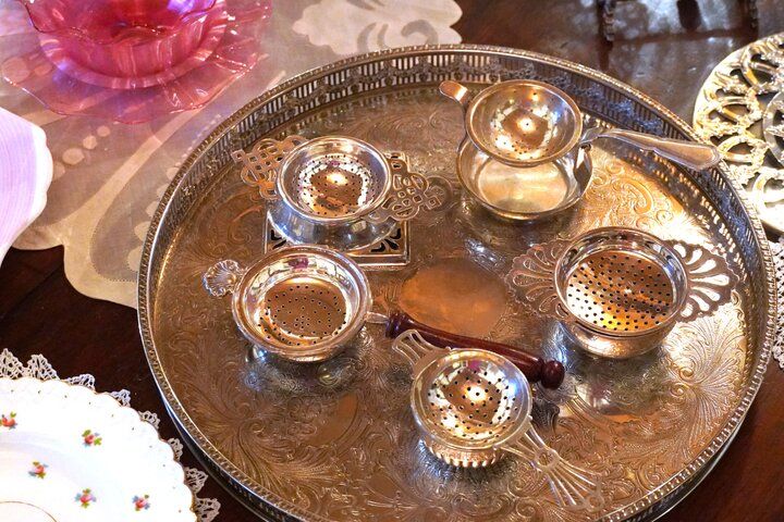 古都鎌倉でふれる英国アンティークの魅力♪素敵なティーセットに心ときめく「フローラル アンティークス」