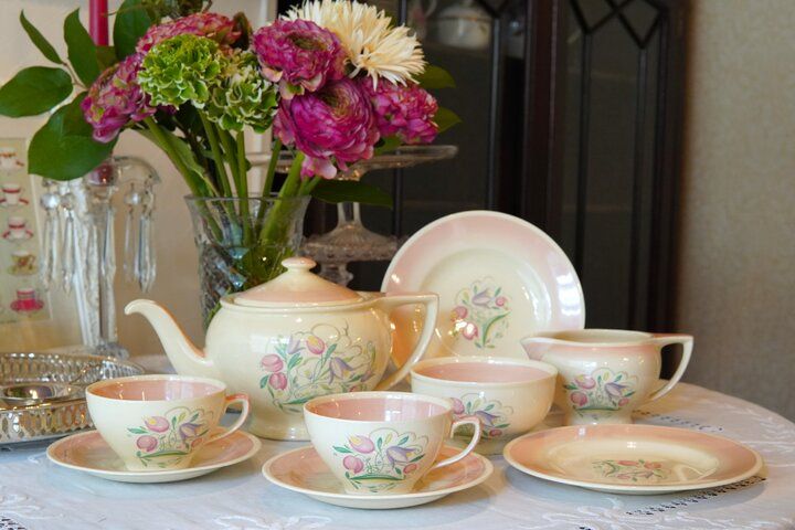 古都鎌倉でふれる英国アンティークの魅力♪素敵なティーセットに心ときめく「フローラル アンティークス」