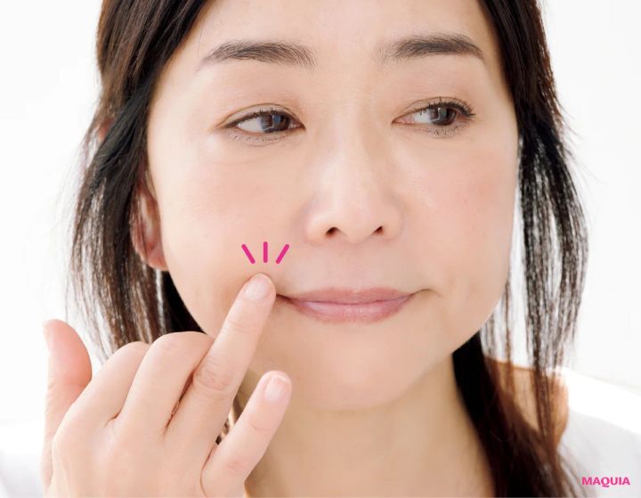 天野佳代子さんが教えるパーツ磨きの極意。10年以上続けるマッサージ、アイケアのコツも_11