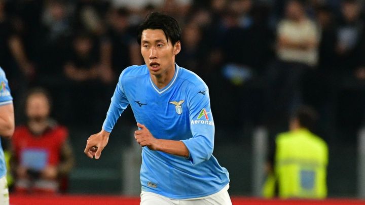 ラツィオ鎌田大地、また先発起用！「非常に危険なバックパス」も「ひらめき見せる」と現地評価