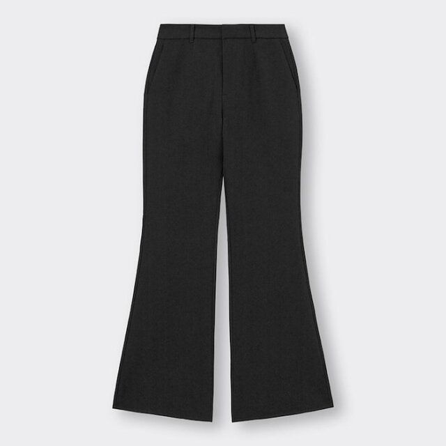 GU ストレッチフレアパンツ
