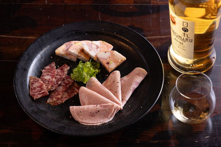 手打ちの常陸秋そばと日本酒に舌鼓♪ 茨城老舗酒蔵が営む「蔵＋蕎麦 な嘉屋」
