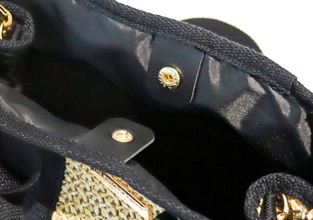 間口のスナップボタン