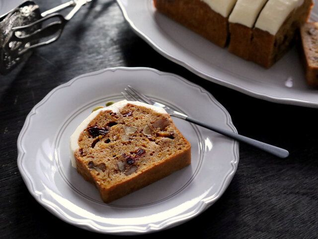 米粉のキャロットケーキ レシピ パンプキンシードを飾って完成