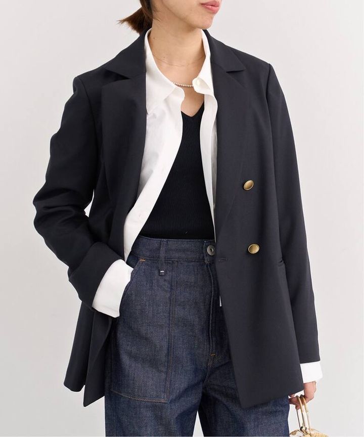 画像: T/Rツイル ダブルブレストジャケット ¥34,100（IÉNA） 出典：ベイクルーズ