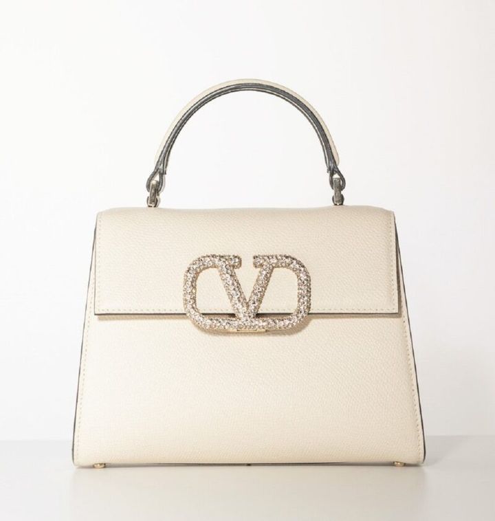 ヴァレンティノのバッグ Vスリング