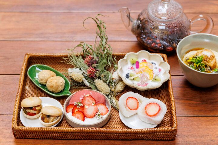 京都河原町の「Hyssop」で、からだと心が整うランチ＆アフタヌーンティーを