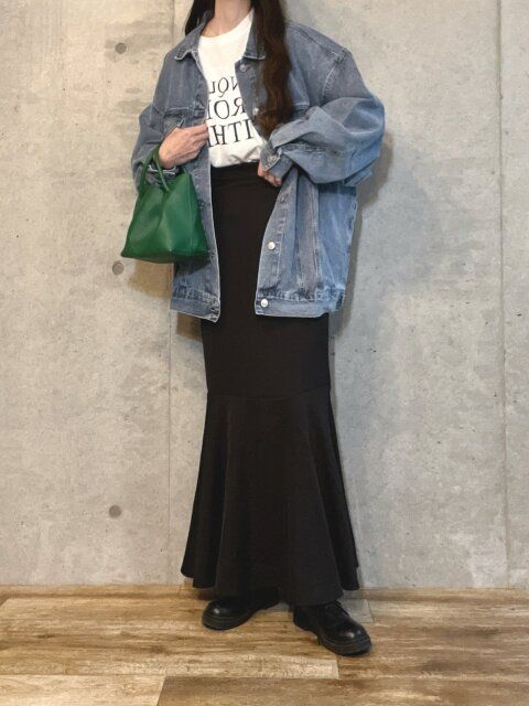 春のデニムジャケットコーデ