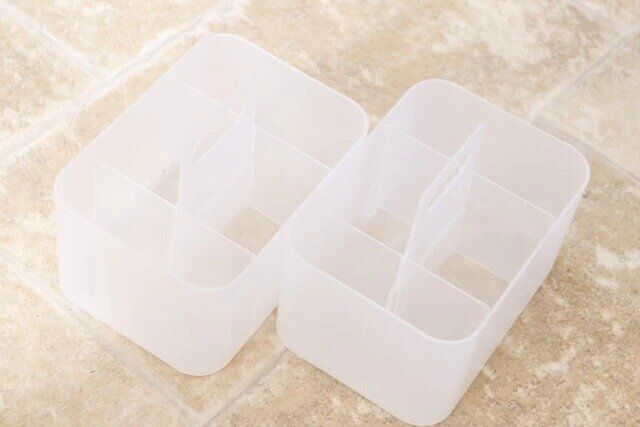 積み重ね収納ボックス（取手付、10.7cm×15.2cm×12cm）の商品情報