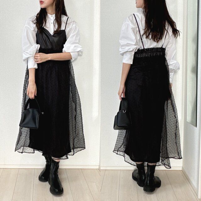 しまむらドッキングキャミワンピースと白ブラウスコーデ