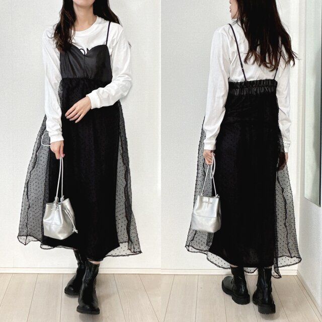 しまむらドッキングキャミワンピースとホワイトロゴTコーデ