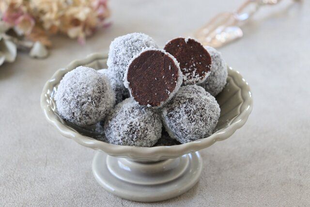 ひとくちココナッツボールケーキ レシピ