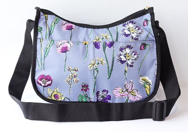 宝島社のブランドムック花柄ショルダーバッグ付録をレビュー